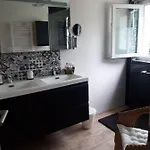 D'hotes Kaxu Bed and breakfast Bassussarry